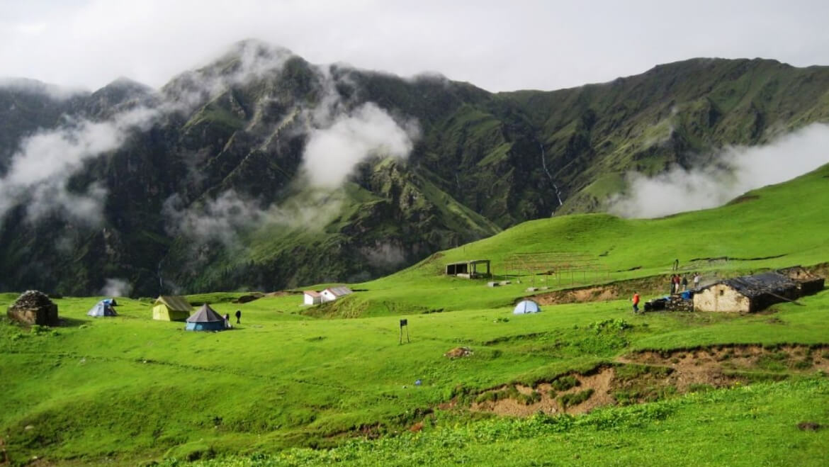 Dayara Bugyal in Uttarakhand